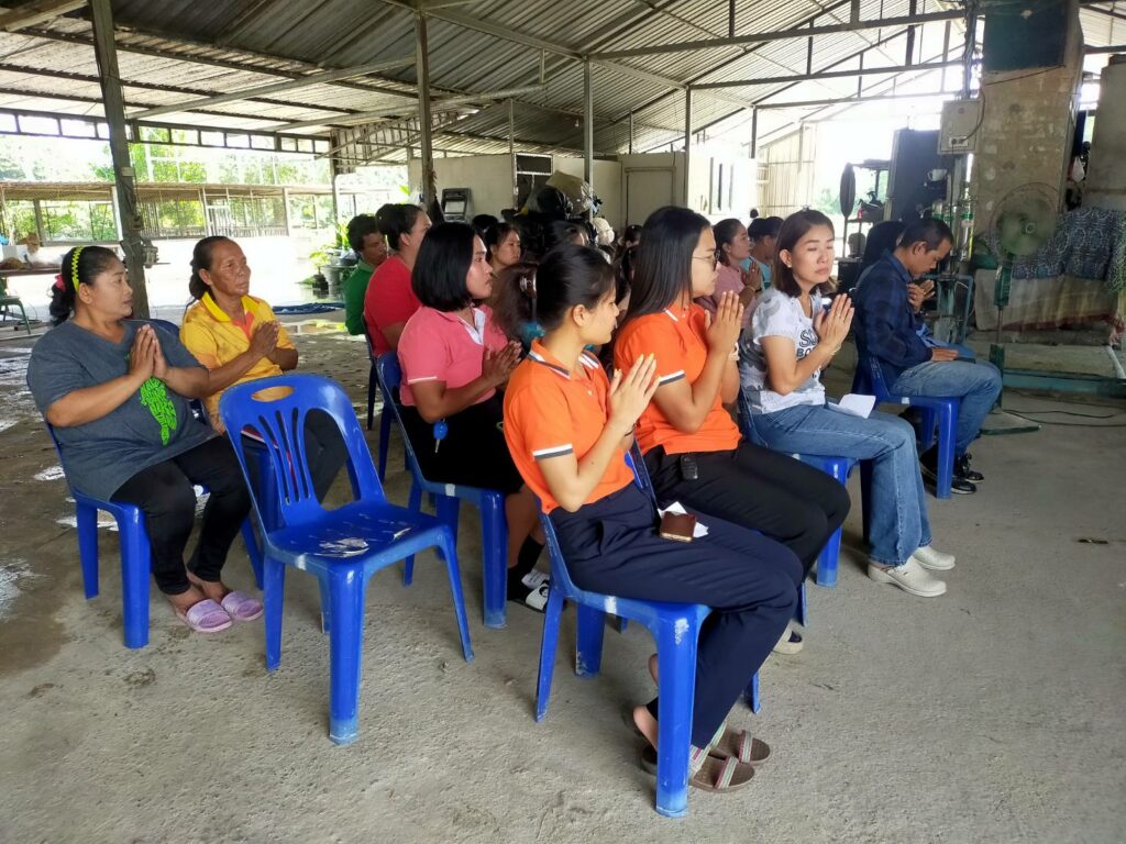 บุญสาทรเดือนสิบ