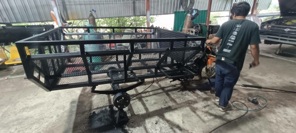 รถบรรทุกผลผลิต