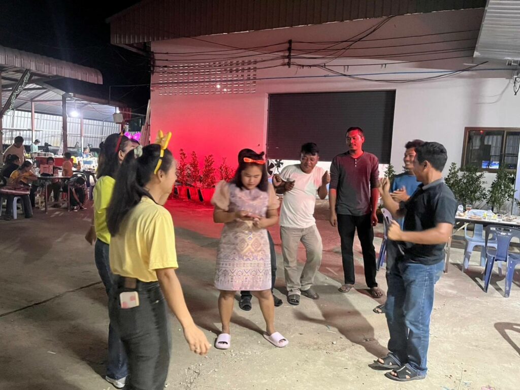 เลี้ยงปีใหม่