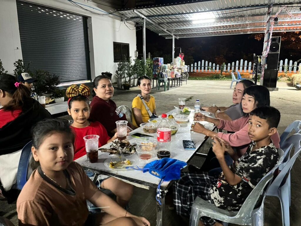 เลี้ยงปีใหม่