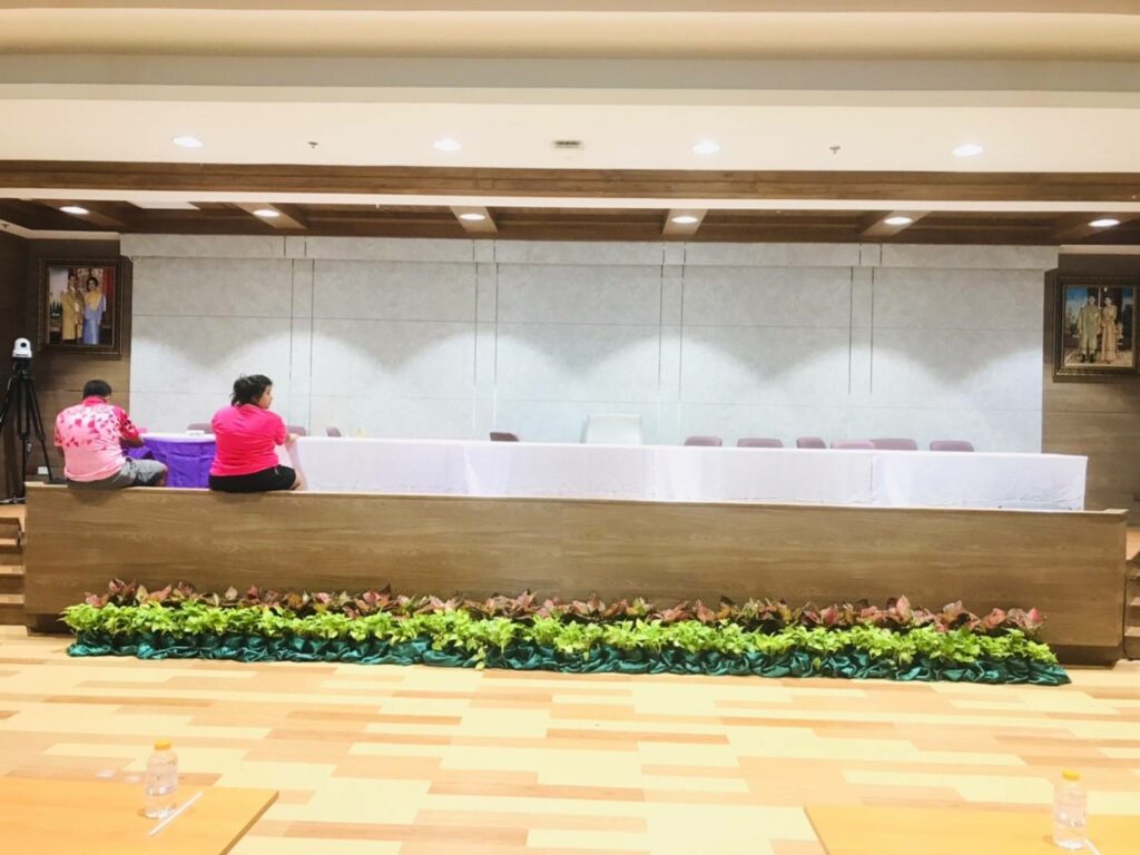 ประดับดอกไม้