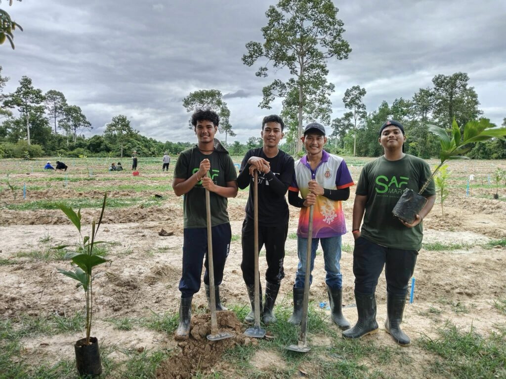 ปลูกต้นสละ