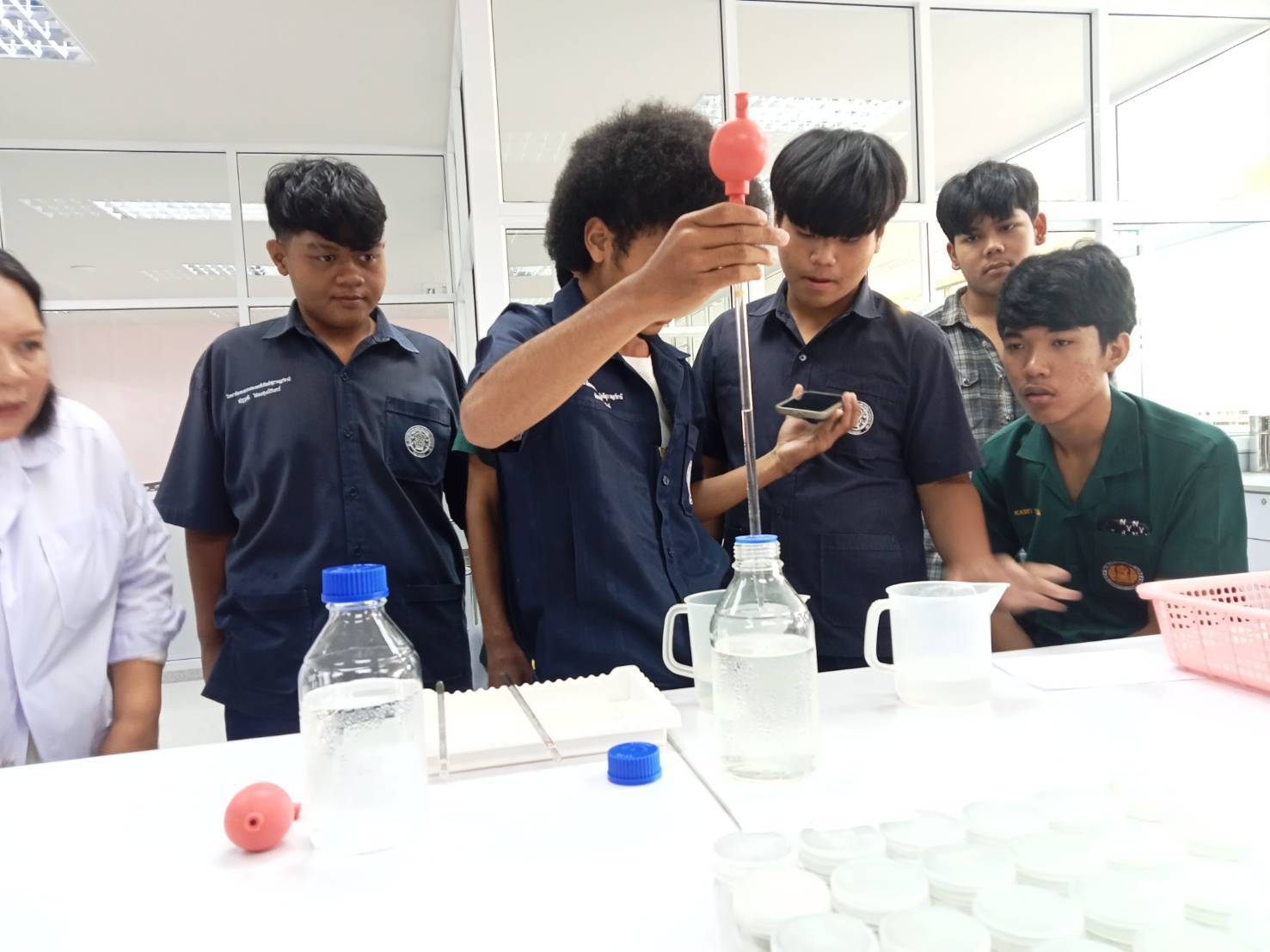 เรียนรู้ฝึกงานในสถานประกอบการ