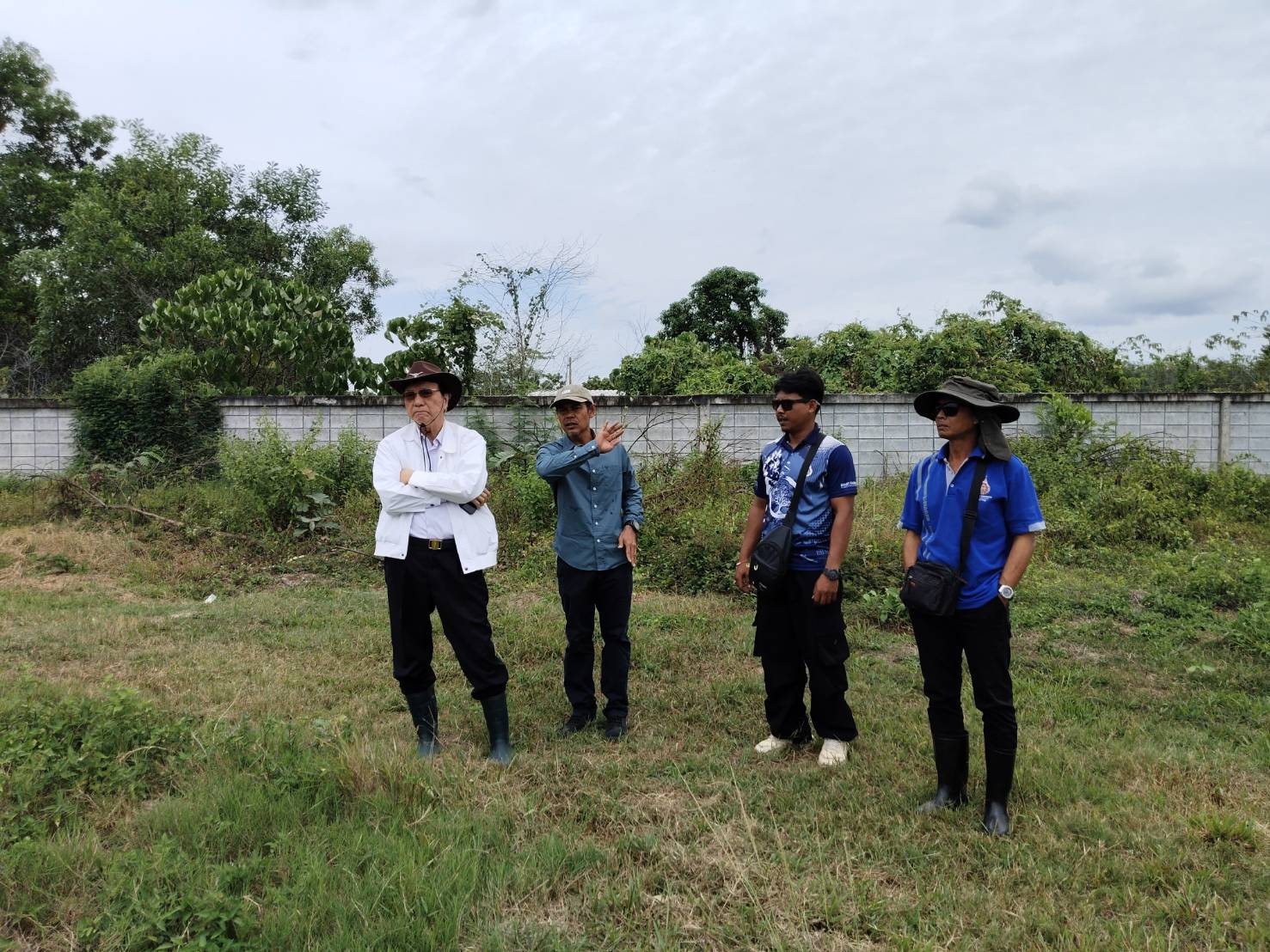 อธิการบดีลงพื้นที่สำรวจ ณ ศูนย์สมาร์ทฟาร์ม