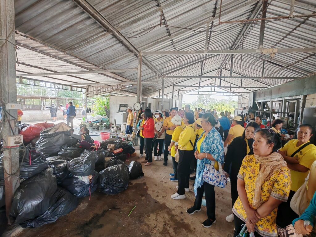 ศึกษาดูงานการกำจัดขยะ