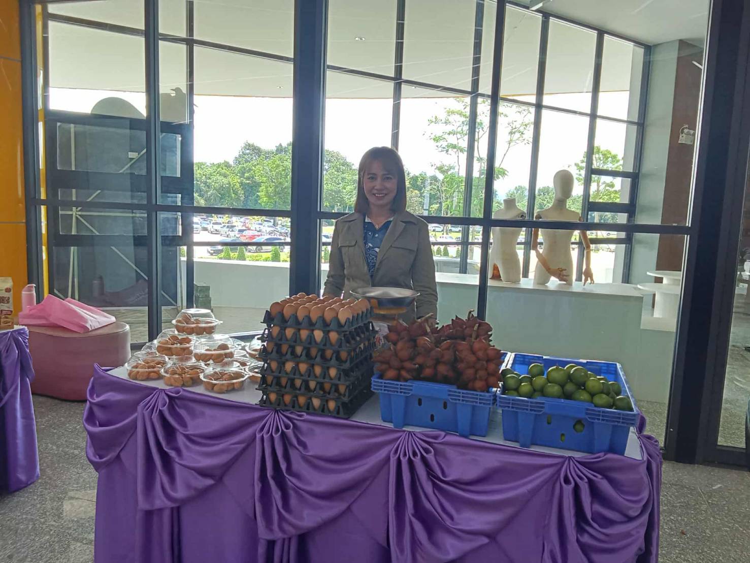 บูทขายสินค้า อุทยานพฤติศาสตร์